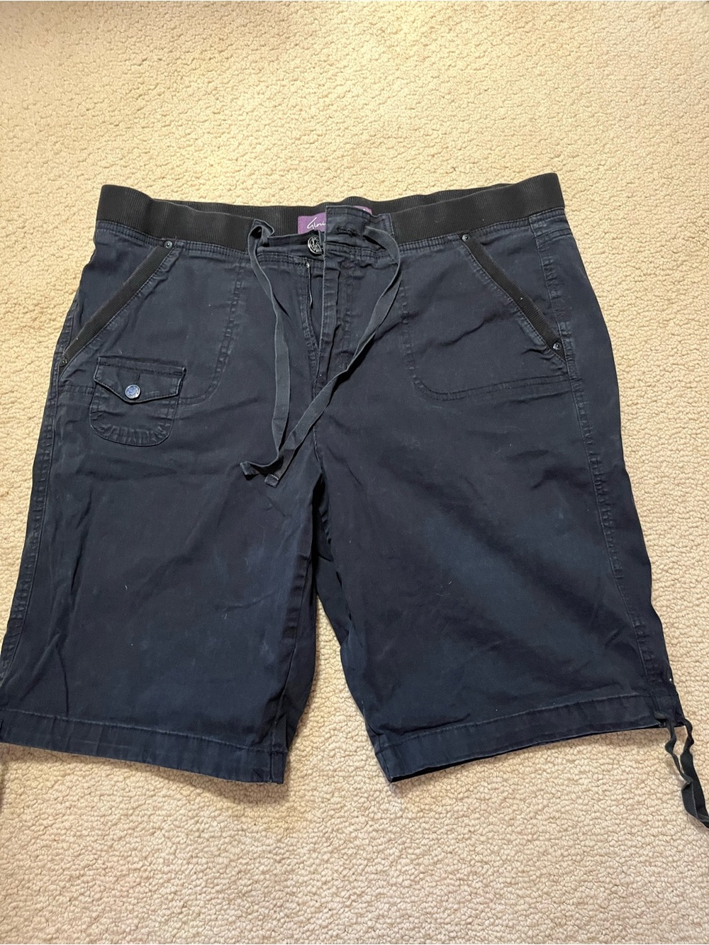 Gloria Vanderbilt Black women’s Shorts with Drawstring Waistband